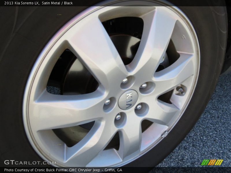 Satin Metal / Black 2013 Kia Sorento LX