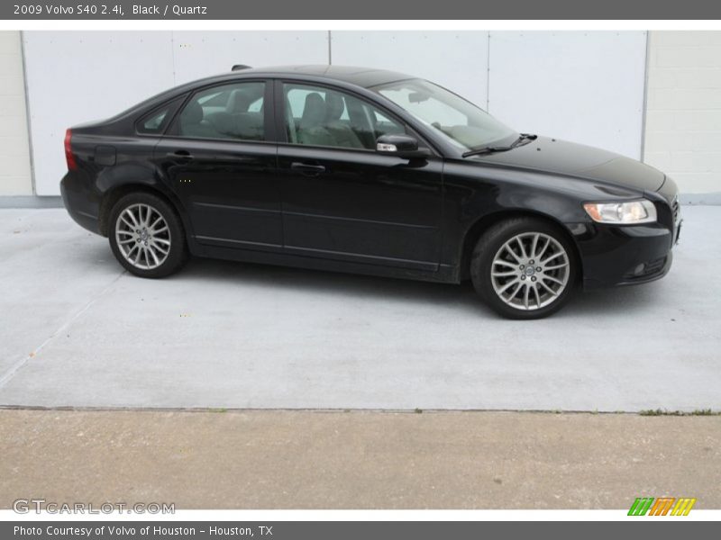 Black / Quartz 2009 Volvo S40 2.4i