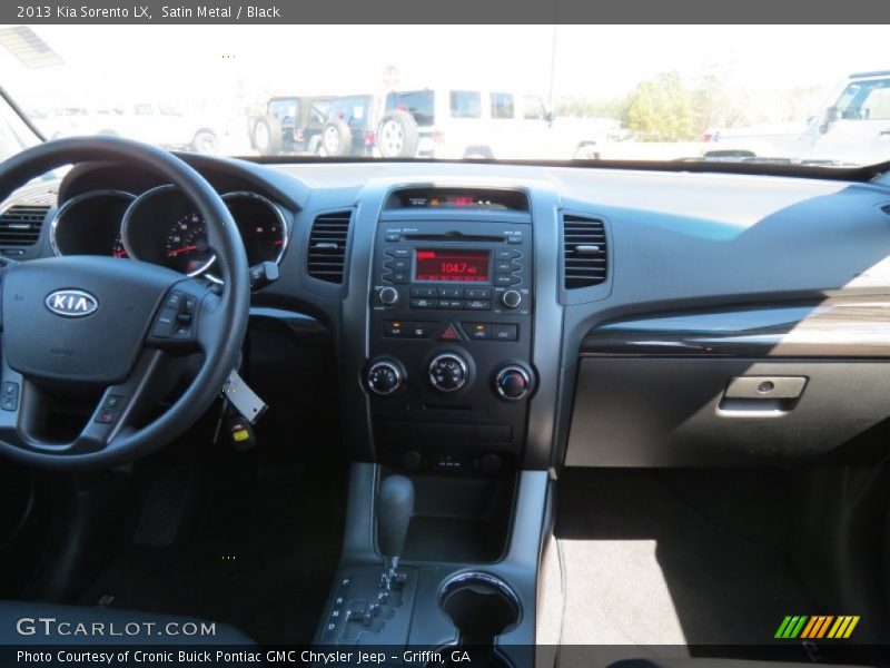 Satin Metal / Black 2013 Kia Sorento LX