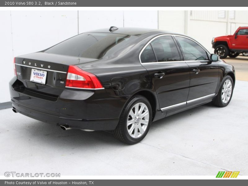 Black / Sandstone 2010 Volvo S80 3.2