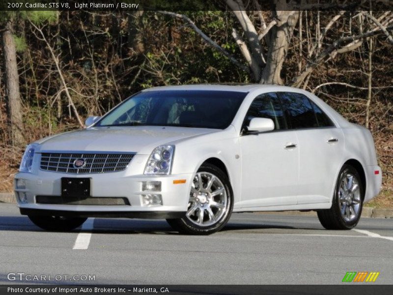 Front 3/4 View of 2007 STS V8