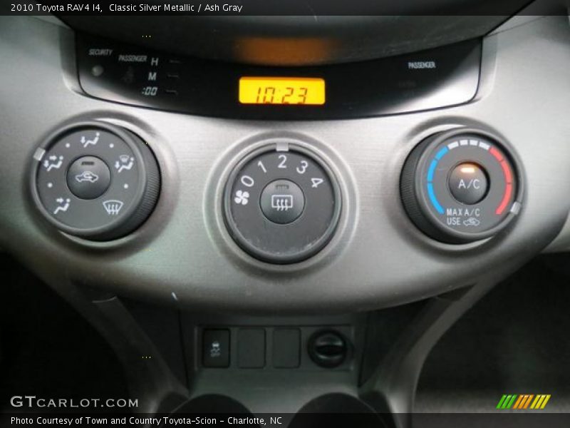 Classic Silver Metallic / Ash Gray 2010 Toyota RAV4 I4