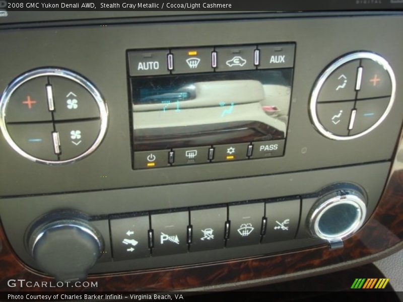 Stealth Gray Metallic / Cocoa/Light Cashmere 2008 GMC Yukon Denali AWD