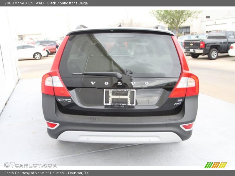 Black / Sandstone Beige 2008 Volvo XC70 AWD