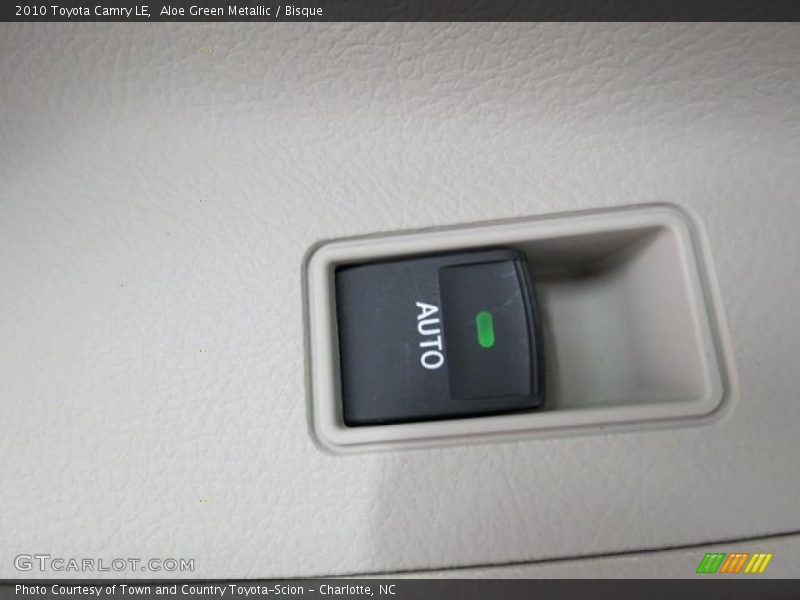 Aloe Green Metallic / Bisque 2010 Toyota Camry LE