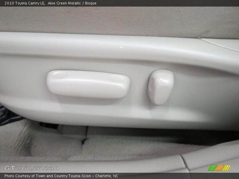 Aloe Green Metallic / Bisque 2010 Toyota Camry LE