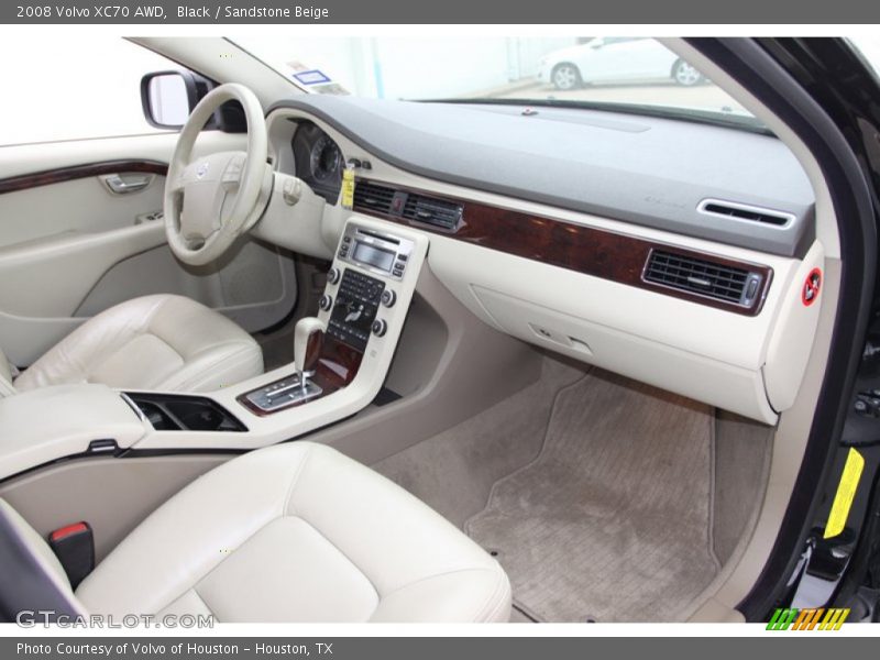 Black / Sandstone Beige 2008 Volvo XC70 AWD
