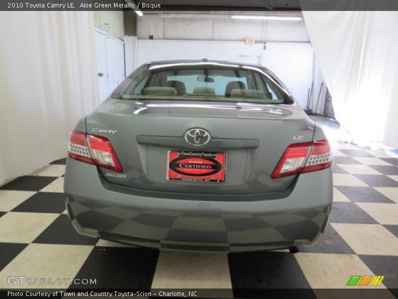 Aloe Green Metallic / Bisque 2010 Toyota Camry LE