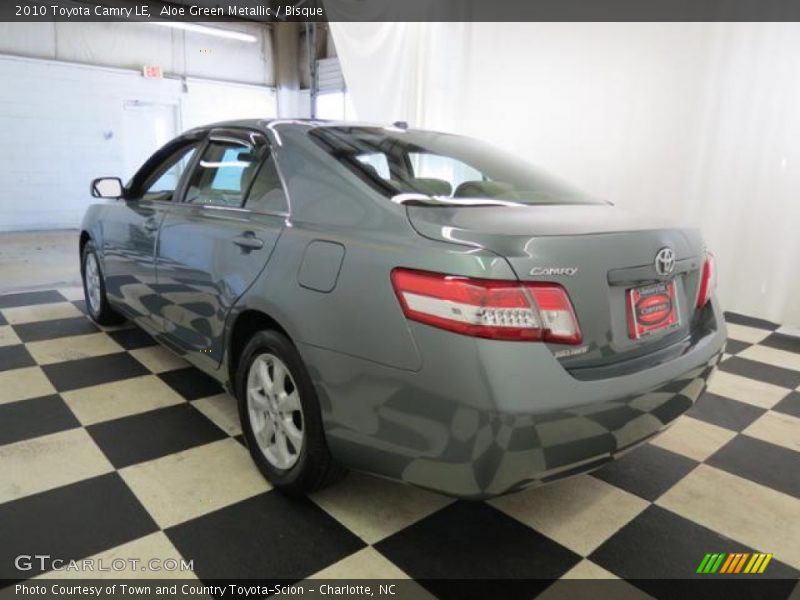 Aloe Green Metallic / Bisque 2010 Toyota Camry LE