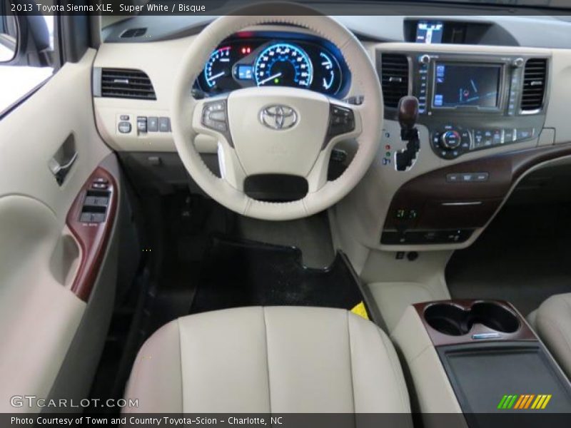 Super White / Bisque 2013 Toyota Sienna XLE