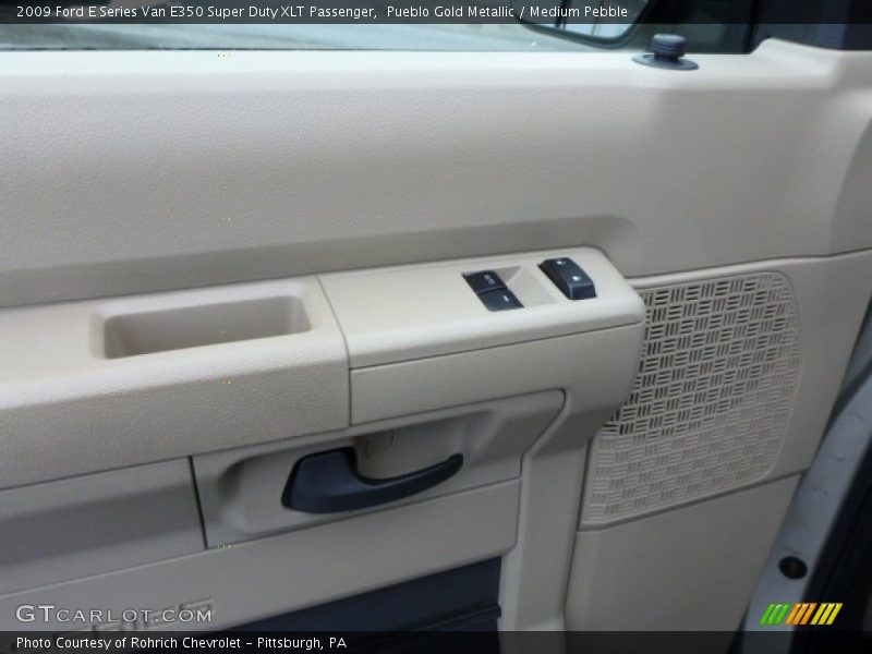 Pueblo Gold Metallic / Medium Pebble 2009 Ford E Series Van E350 Super Duty XLT Passenger