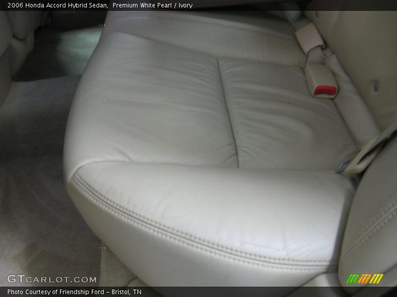 Premium White Pearl / Ivory 2006 Honda Accord Hybrid Sedan