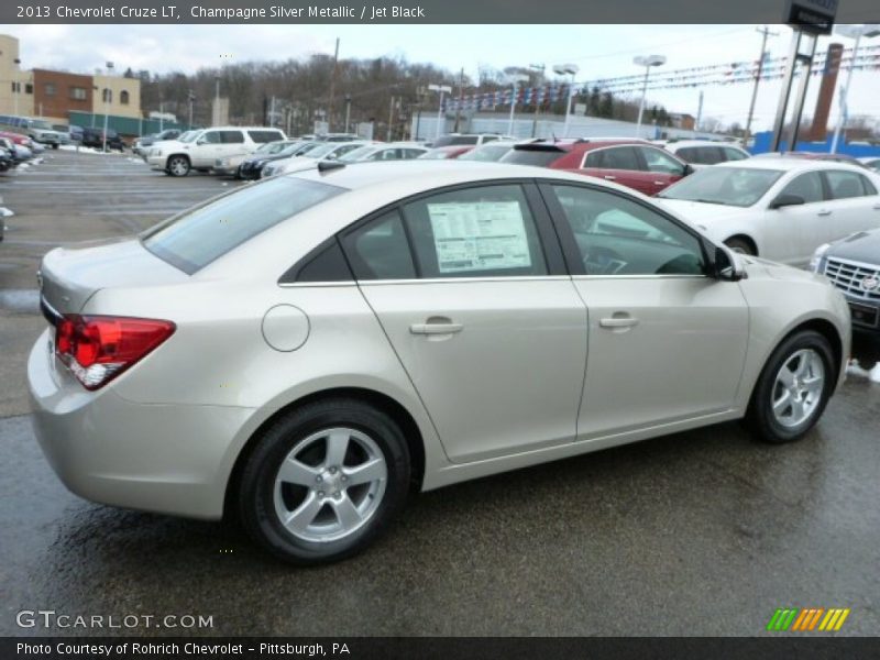 Champagne Silver Metallic / Jet Black 2013 Chevrolet Cruze LT