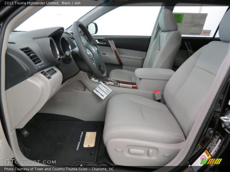 Black / Ash 2013 Toyota Highlander Limited
