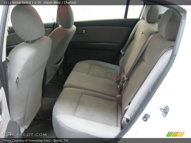 Aspen White / Charcoal 2011 Nissan Sentra 2.0 SR