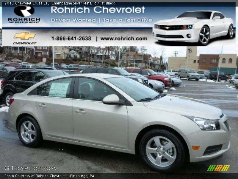 Champagne Silver Metallic / Jet Black 2013 Chevrolet Cruze LT