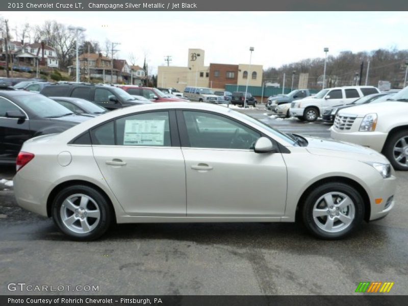 Champagne Silver Metallic / Jet Black 2013 Chevrolet Cruze LT