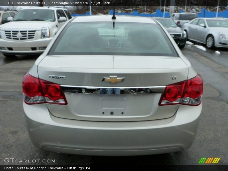 Champagne Silver Metallic / Jet Black 2013 Chevrolet Cruze LT