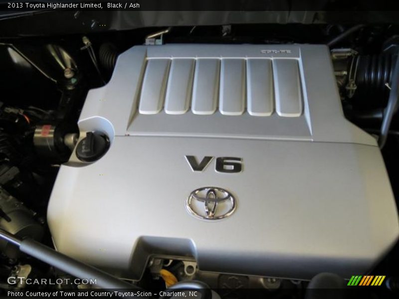 Black / Ash 2013 Toyota Highlander Limited
