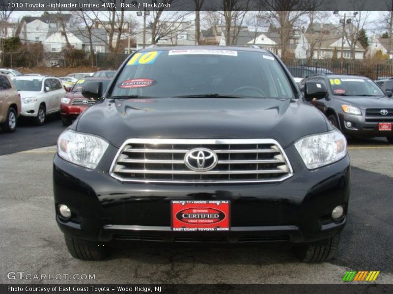 Black / Black/Ash 2010 Toyota Highlander Limited 4WD