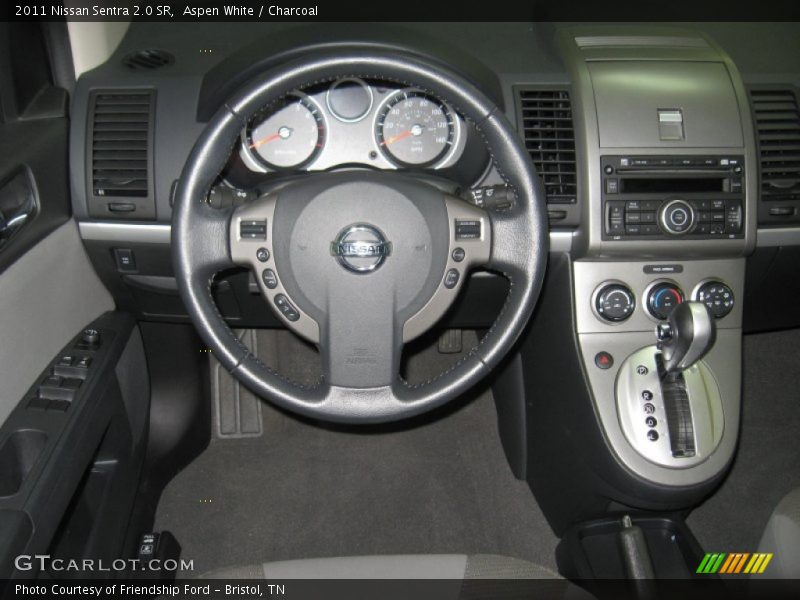 Aspen White / Charcoal 2011 Nissan Sentra 2.0 SR