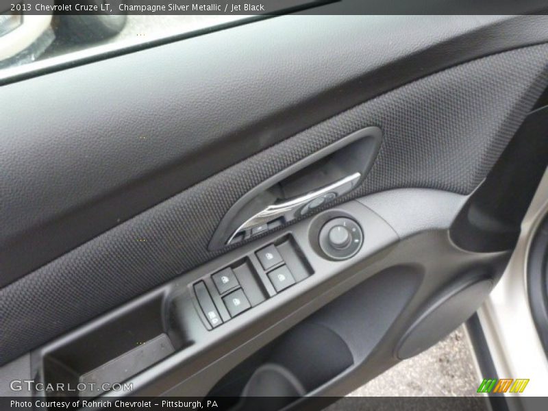 Champagne Silver Metallic / Jet Black 2013 Chevrolet Cruze LT