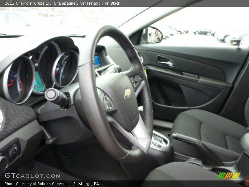 Champagne Silver Metallic / Jet Black 2013 Chevrolet Cruze LT