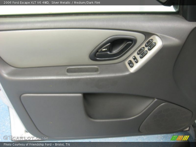 Silver Metallic / Medium/Dark Flint 2006 Ford Escape XLT V6 4WD