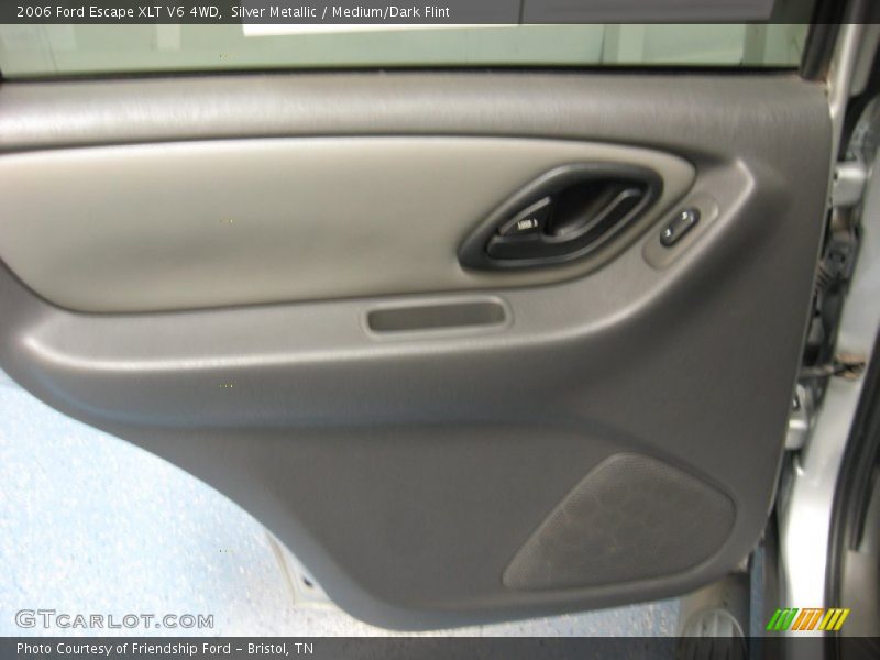 Silver Metallic / Medium/Dark Flint 2006 Ford Escape XLT V6 4WD