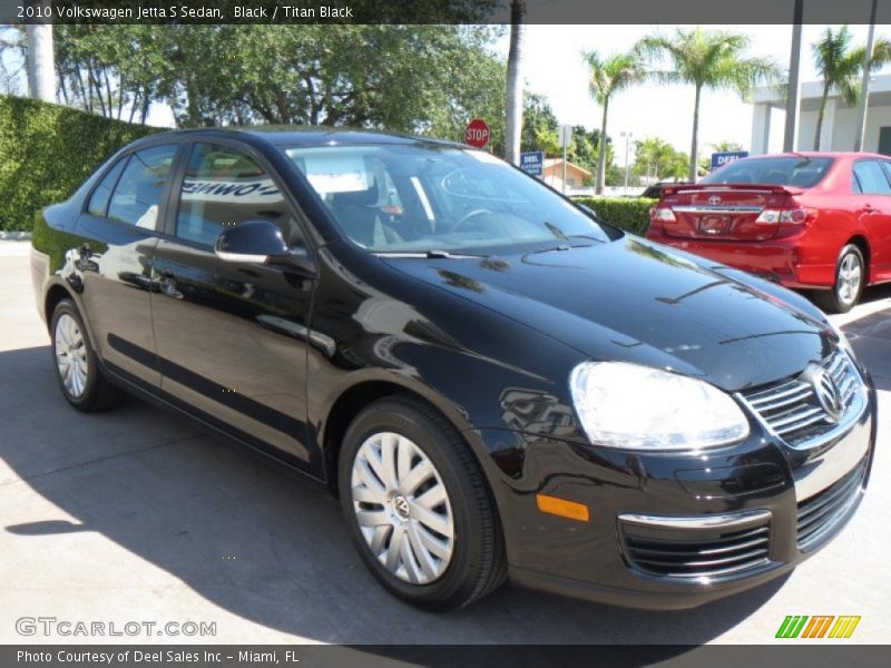 Black / Titan Black 2010 Volkswagen Jetta S Sedan