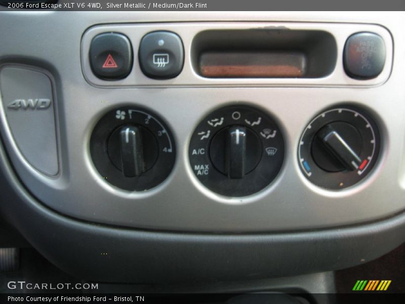 Silver Metallic / Medium/Dark Flint 2006 Ford Escape XLT V6 4WD