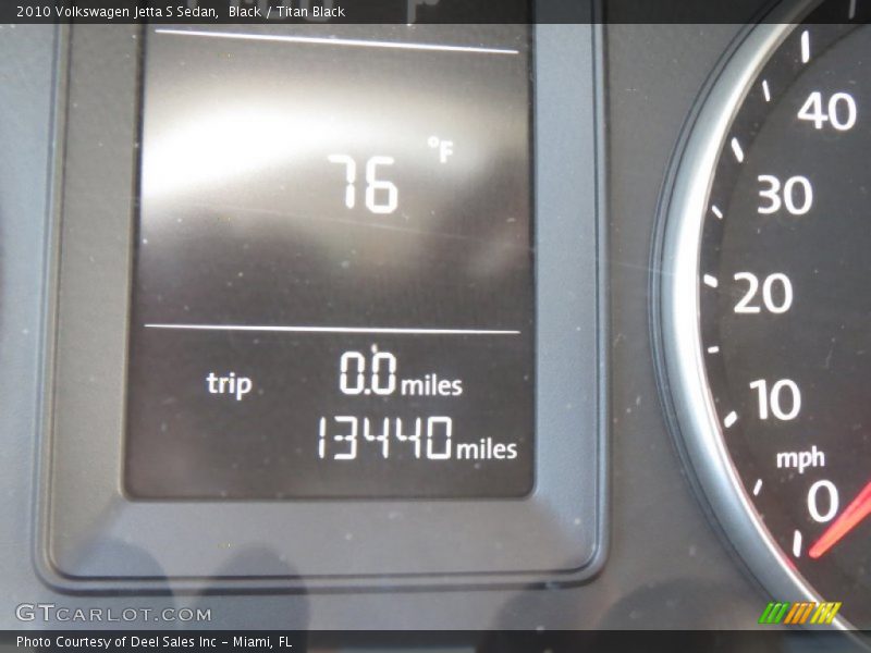 Black / Titan Black 2010 Volkswagen Jetta S Sedan