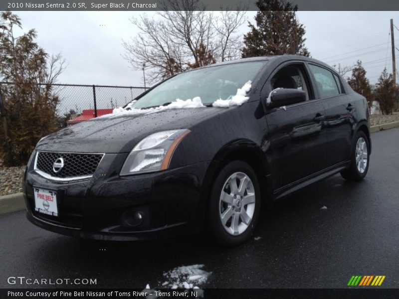 Super Black / Charcoal 2010 Nissan Sentra 2.0 SR