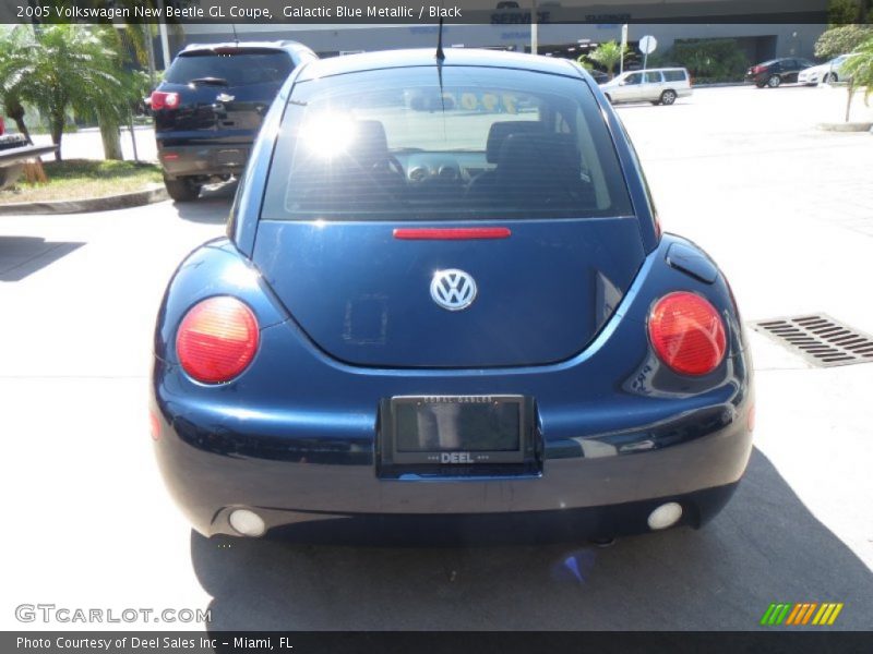 Galactic Blue Metallic / Black 2005 Volkswagen New Beetle GL Coupe