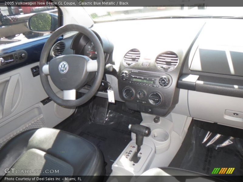 Galactic Blue Metallic / Black 2005 Volkswagen New Beetle GL Coupe