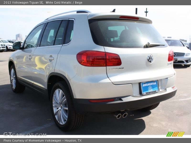 White Gold Metallic / Beige 2013 Volkswagen Tiguan SE