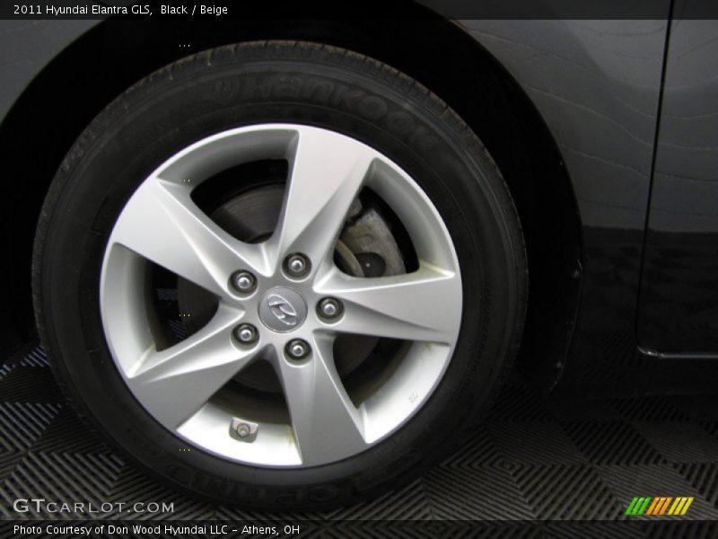 Black / Beige 2011 Hyundai Elantra GLS
