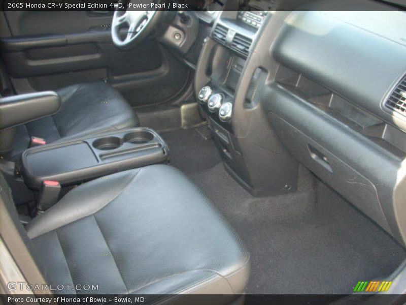 Pewter Pearl / Black 2005 Honda CR-V Special Edition 4WD