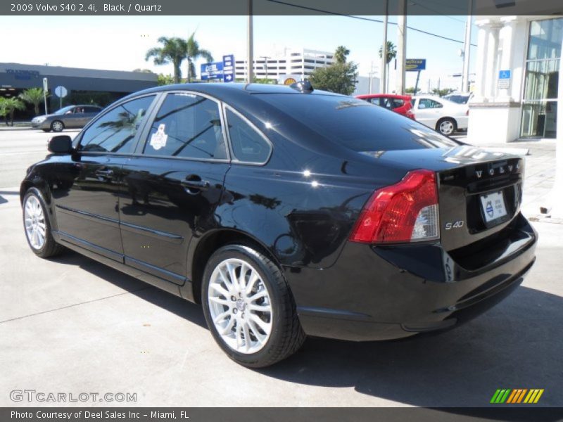 Black / Quartz 2009 Volvo S40 2.4i