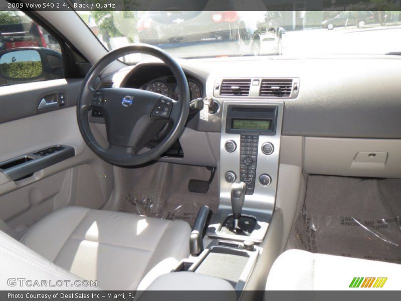 Black / Quartz 2009 Volvo S40 2.4i