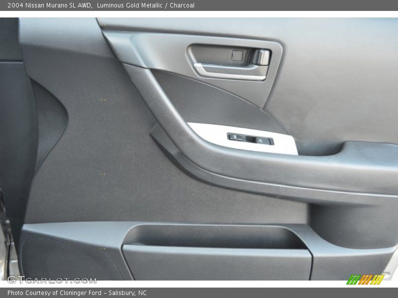 Luminous Gold Metallic / Charcoal 2004 Nissan Murano SL AWD