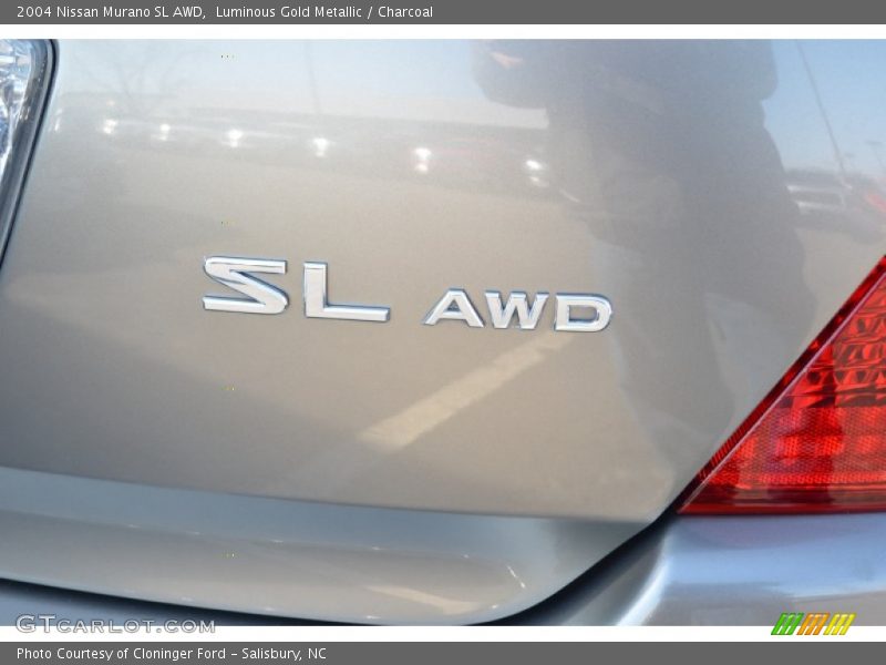 Luminous Gold Metallic / Charcoal 2004 Nissan Murano SL AWD