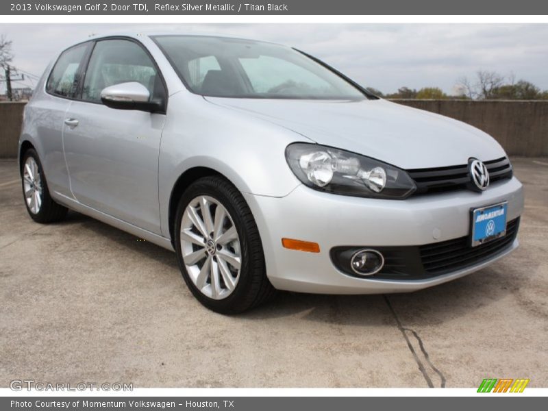 Reflex Silver Metallic / Titan Black 2013 Volkswagen Golf 2 Door TDI