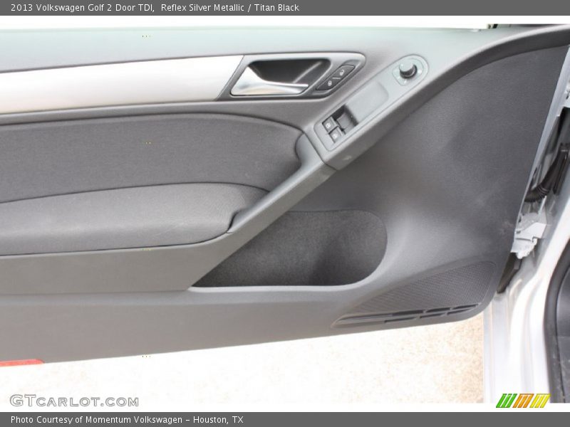 Reflex Silver Metallic / Titan Black 2013 Volkswagen Golf 2 Door TDI