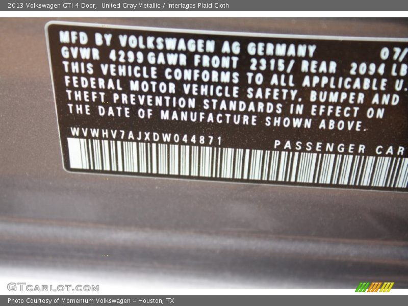 United Gray Metallic / Interlagos Plaid Cloth 2013 Volkswagen GTI 4 Door