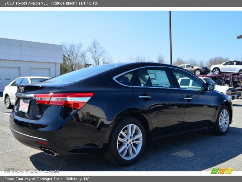 Attitude Black Pearl / Black 2013 Toyota Avalon XLE