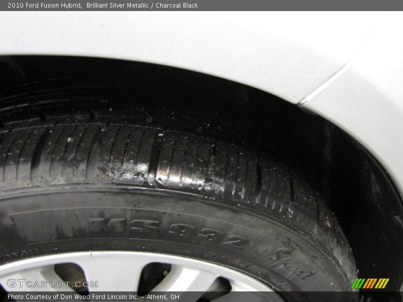 Brilliant Silver Metallic / Charcoal Black 2010 Ford Fusion Hybrid