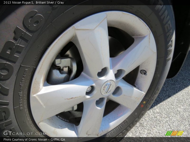 Brilliant Silver / Gray 2013 Nissan Rogue S