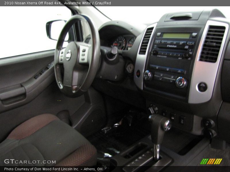 Avalanche White / Gray/Red 2010 Nissan Xterra Off Road 4x4