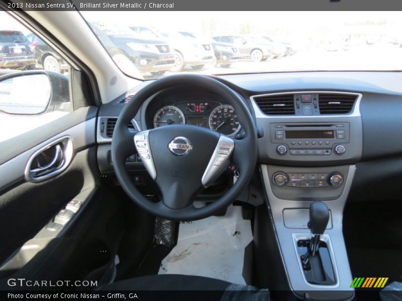Brilliant Silver Metallic / Charcoal 2013 Nissan Sentra SV